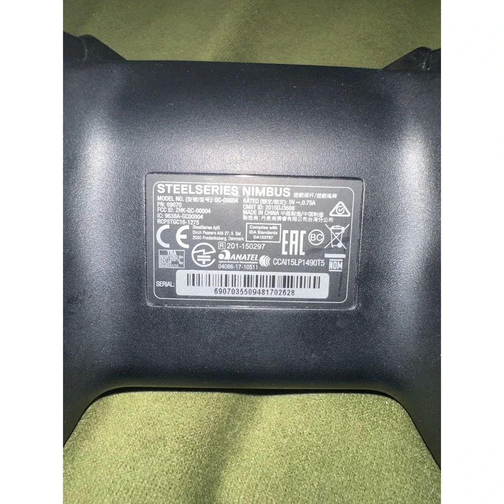 SteelSeries Nimbus Wireless Gaming Controller GC-00004 Black for Apple TV iOS